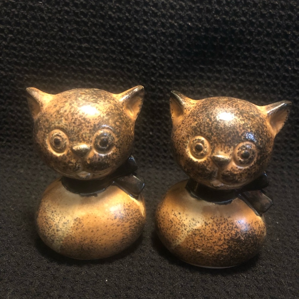 Holt Howard cute kittens salt & pepper.